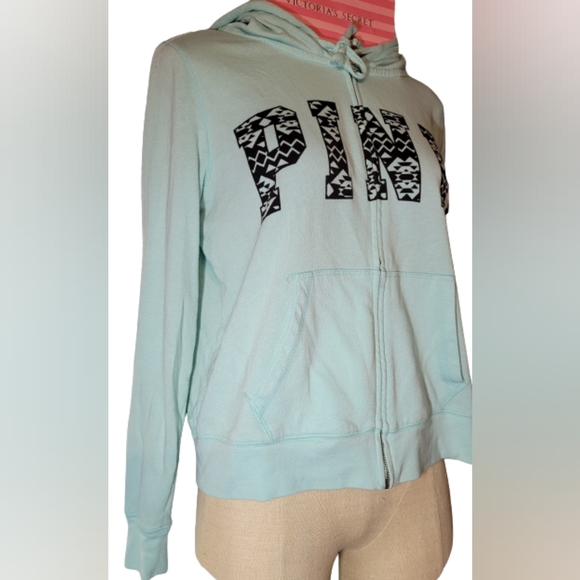 •𝙑𝙎•𝙃𝙊𝙊𝘿𝙄𝙀•𝙏𝙀𝘼𝙇• - Picture 2 of 12